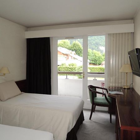 Hotel 4C Cluses Eksteriør bilde