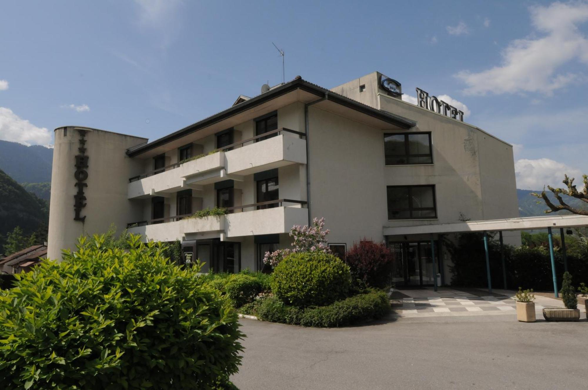Hotel 4C Cluses Eksteriør bilde
