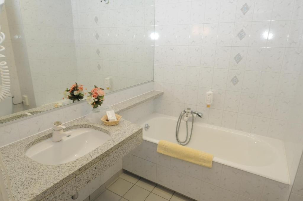 Hotel 4C Cluses Rom bilde